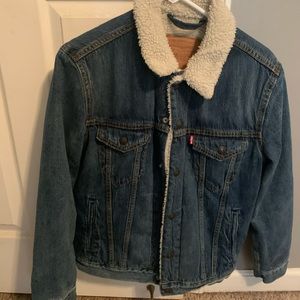 Levi’s Men’s Sherpa lined jacket